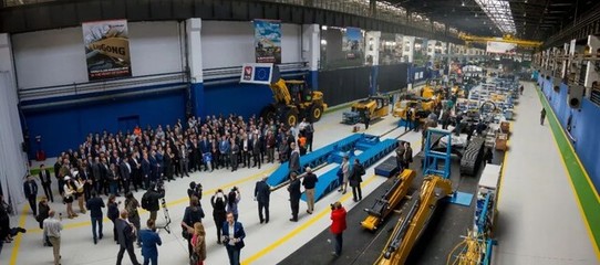 跨国支援显真情 波兰市长致谢柳工，工程机械研发助力城市重建